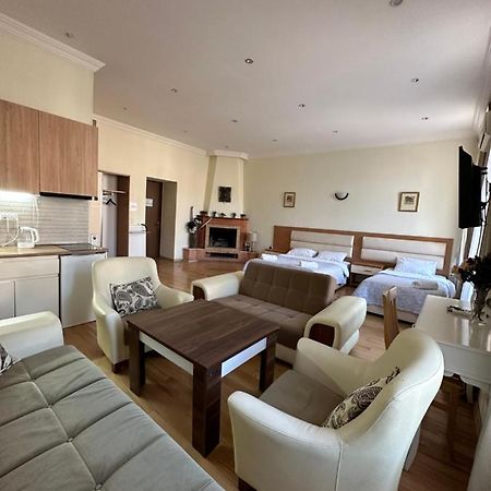 Marjani Apartments Τυφλίδα Εξωτερικό φωτογραφία